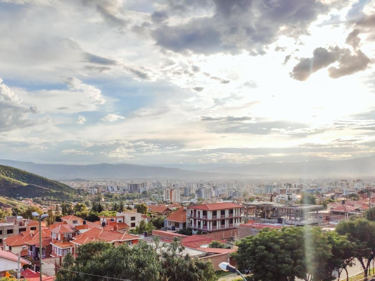 Las Vistas - Departamento Independiente Cochabamba Eksteriør bilde